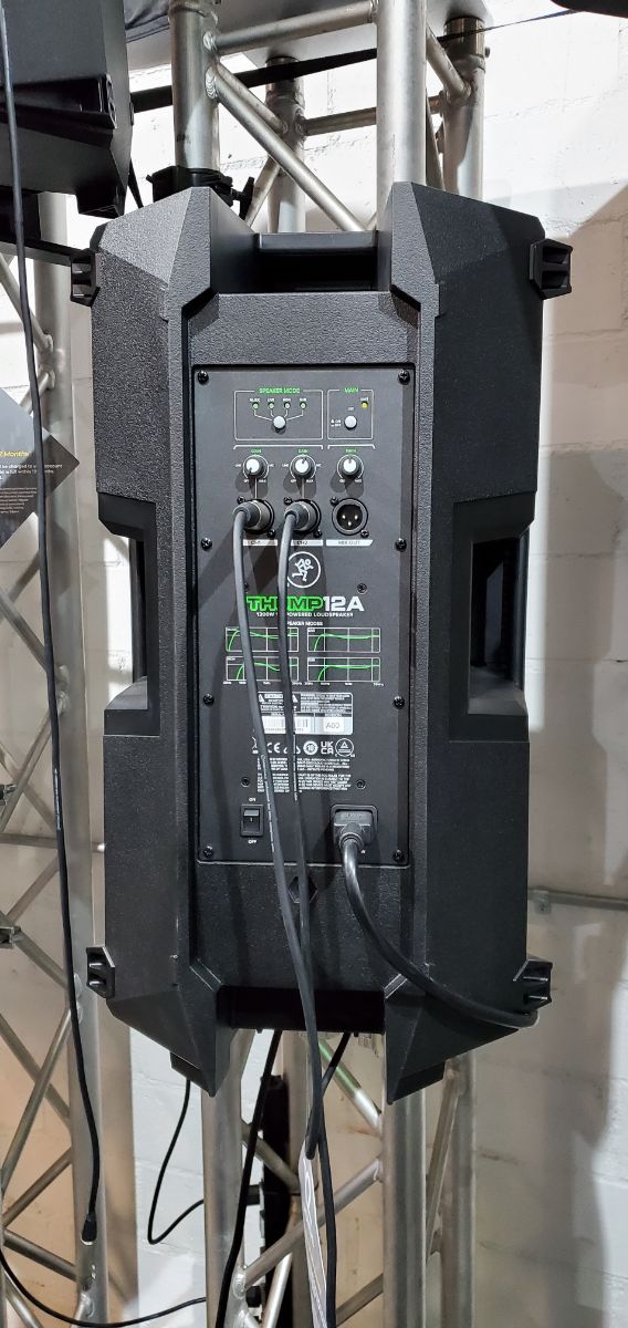 Mackie Thump12A (USED)