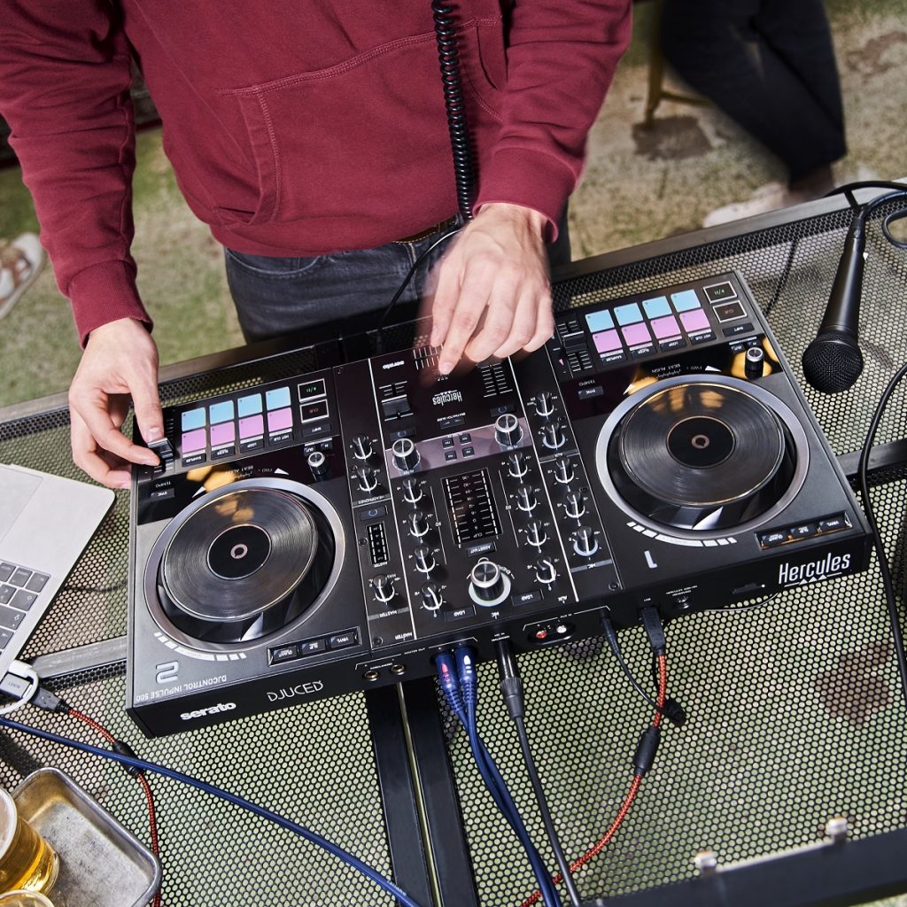 Hercules DJ DJControl Inpulse 500, 2-Deck DJ Controller for Serato DJ and DJUCED with Beatmatch Guide, Black