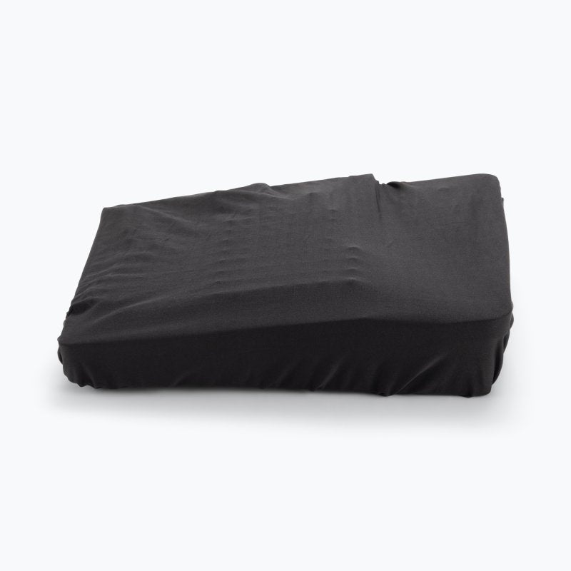 On-Stage MDA7016, 16 - 24 Channel Mixer Dust Cover, 27"-34" Length, Black