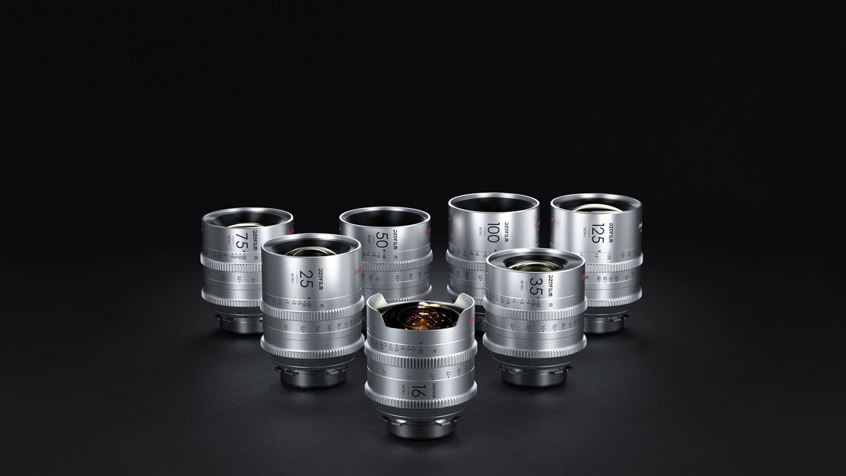DZOFILM Vespid Retro 7-lens Kit (16, 25, 35, 50, 75, 100,125mm) with hard case (PL mount with EF bayonet, Silver), Full-Frame Vintage-Look Cine Prime Kit, PL Mount, Manual Focus and Iris